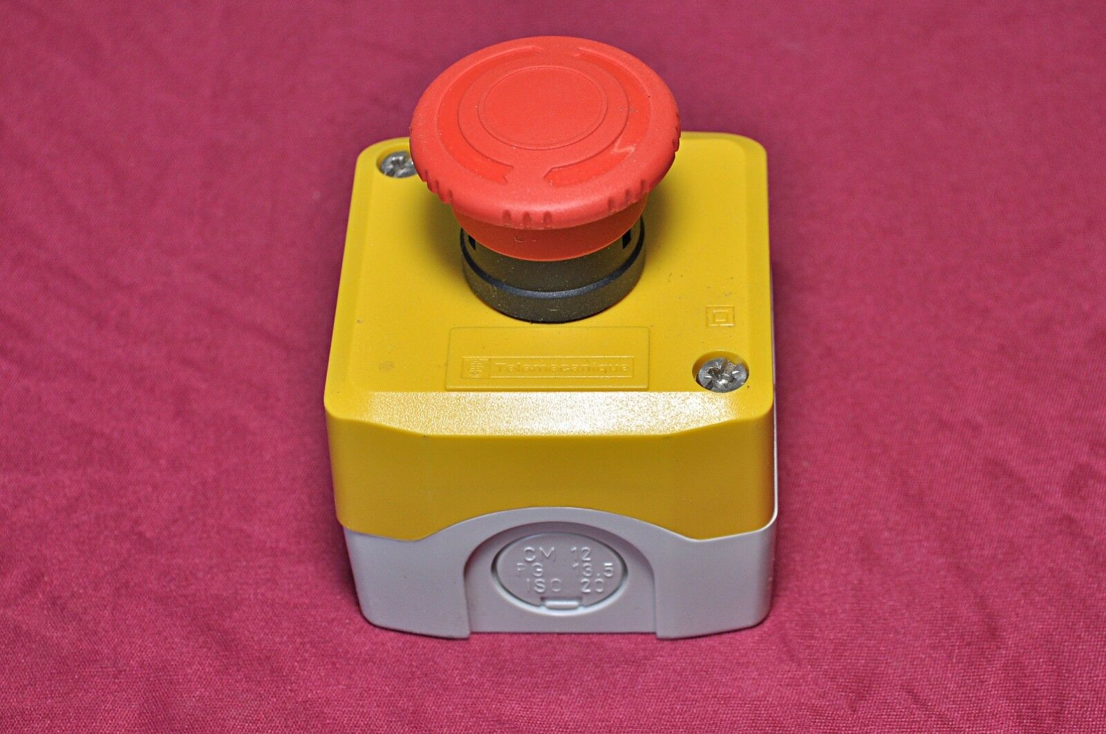 Telemecanique xal k174 emergency station pushbutton