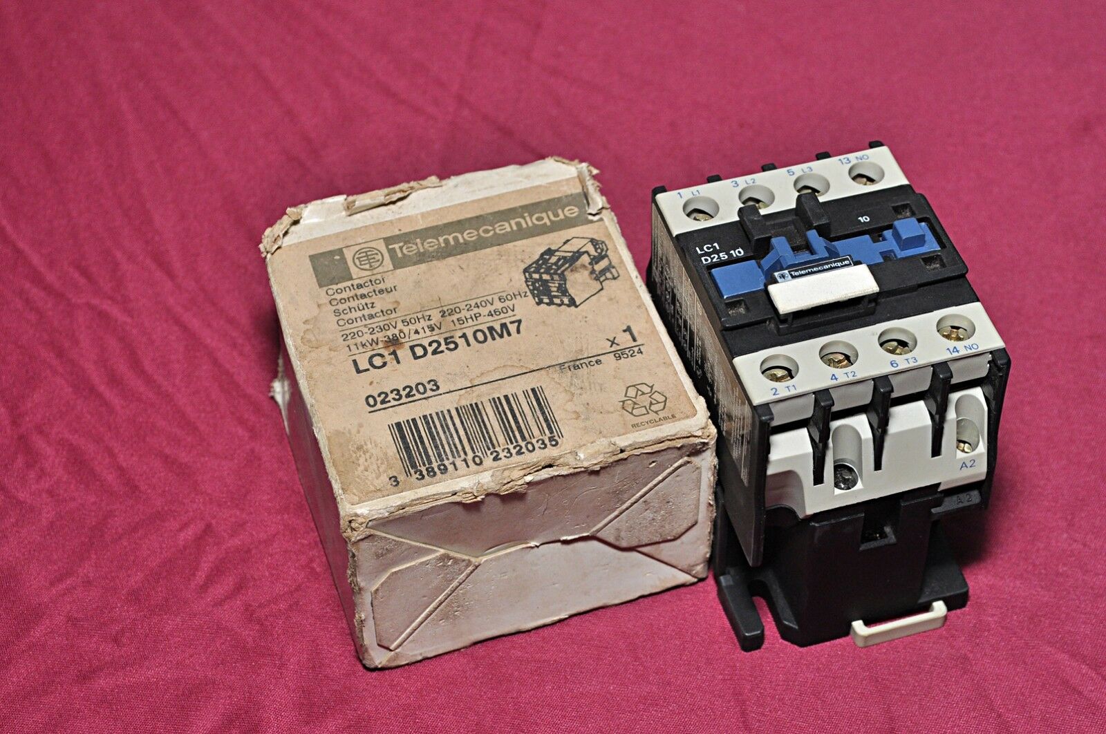 Telemecanique lc1 d2510m7 contactor