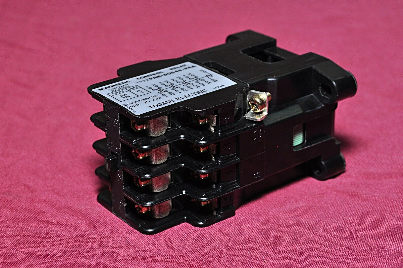 Togami pak-6us44-p4a magnetic control relay 5-10amp