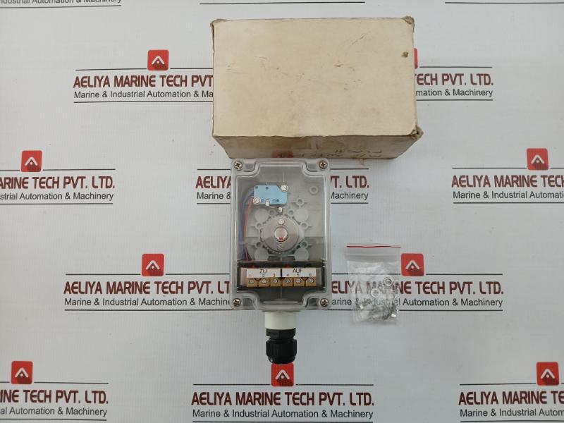 2xmikro/M215g/M20x1,5-E Limit Switch By Amg-Pesch