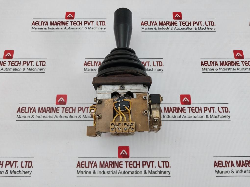 314 2005-802 Joystick Controller 380v 16a Brand Spohn + Burkhardt