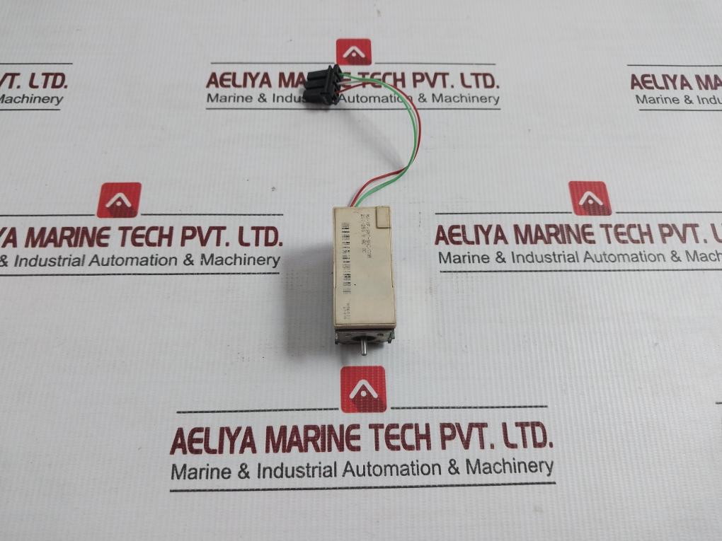 33036 Shunt Trip Coil 200-250v Ac-Dc Brand Schneider Electric