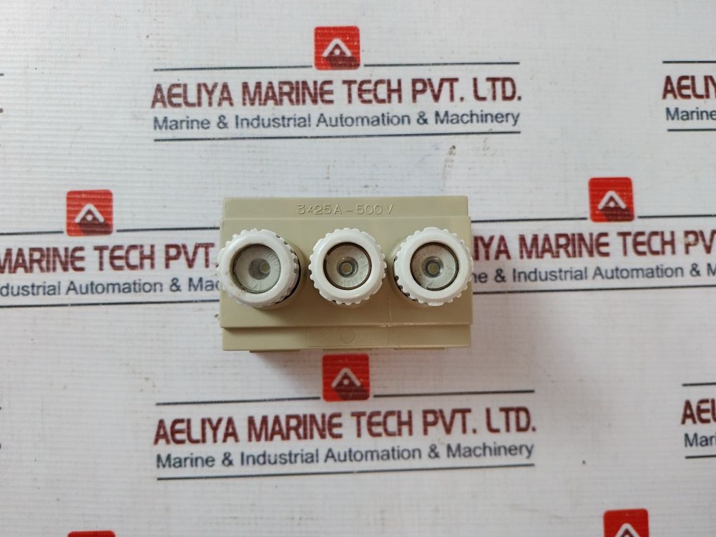3X25A-500V Fuse Holder 4500/M