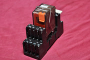 Schrack Zt 450110 Relay With Socket 5A/250V
