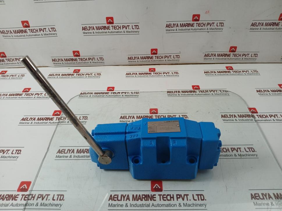 419368/6 Rexroth H-4 Wmm 16 J50/J With Hand Lever Actuation Directional Valve