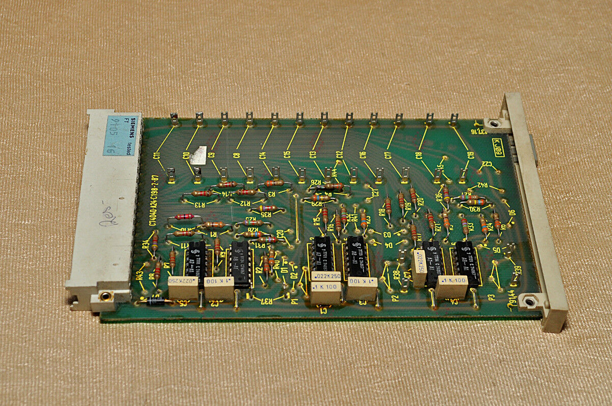 Siemens Simatic 6Ec 1110-0A Pc Output Board