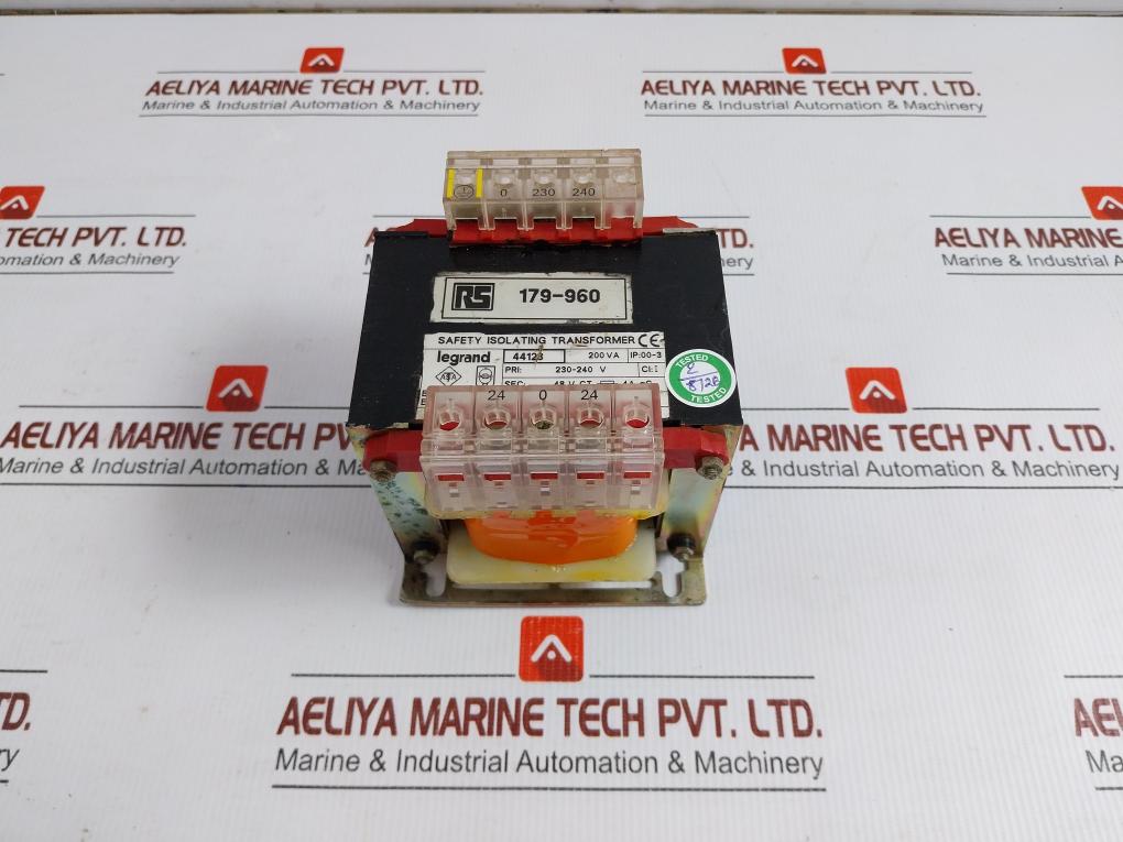 44123-Safety-Isolation-Transformer-230-240V-50-60Hz-Legrand-208954-1