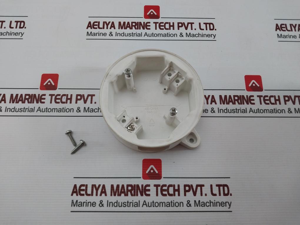 4B-dhm Deckhead Mounting Base
