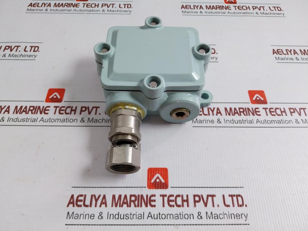 522-D2G4-Terminal-Junction-Box-Ito-Denki-208903-1