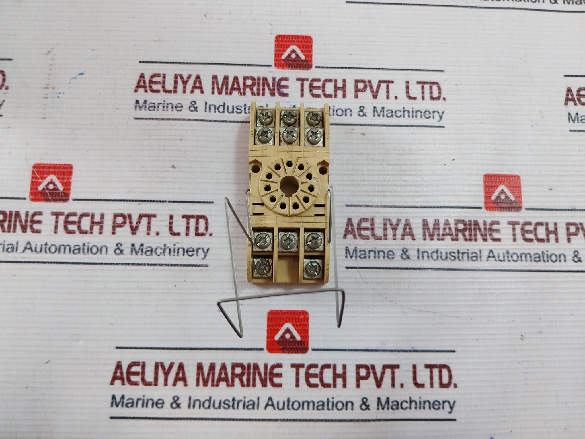 Pr Electronics 2204X2 Isolation Amplifier With Base 24Vdc 1.3W