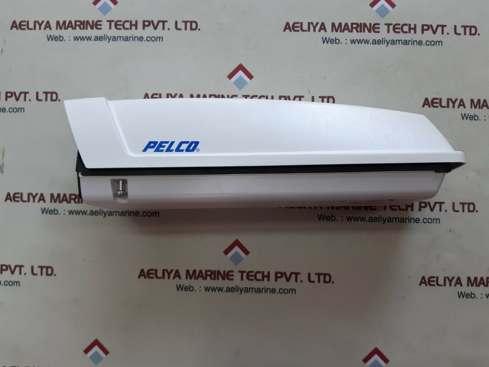 Pelco Eh16 Vandal-resistant Camera Rev A1 Mfxx-6190-002
