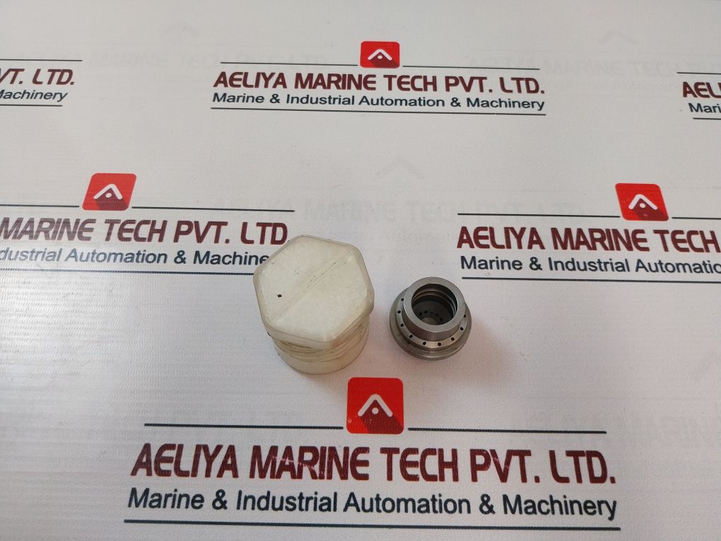 6666079 2650-6-14-85-1.55 Drive Pump Check Valve Body