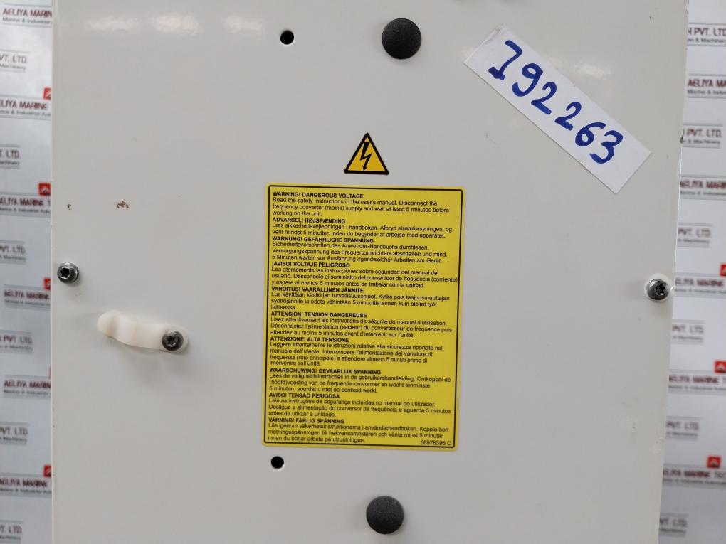 Abb Acs800-104-0580-7+E205+V991 Inverter Drive Module 68685192 Atmb-01C Rev B