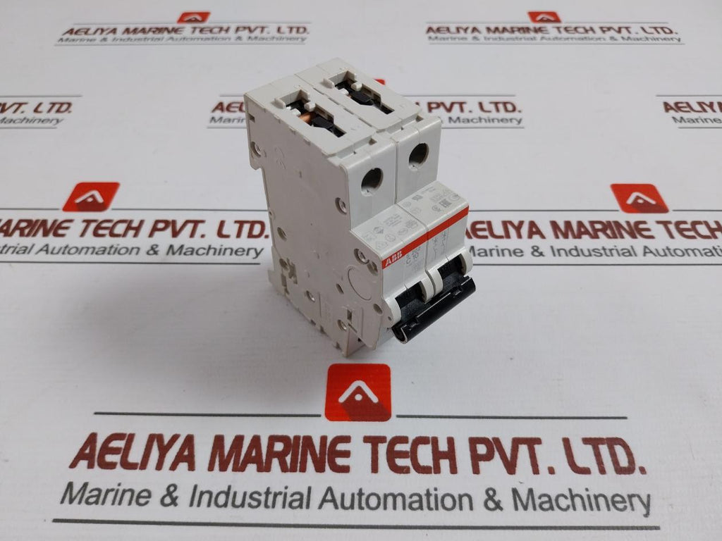 Namz Circuit Breaker 10A - Two-Stud Style NCB-1001 Namz Circuit Breaker 10A - Two-Stud Style NCB-1001
