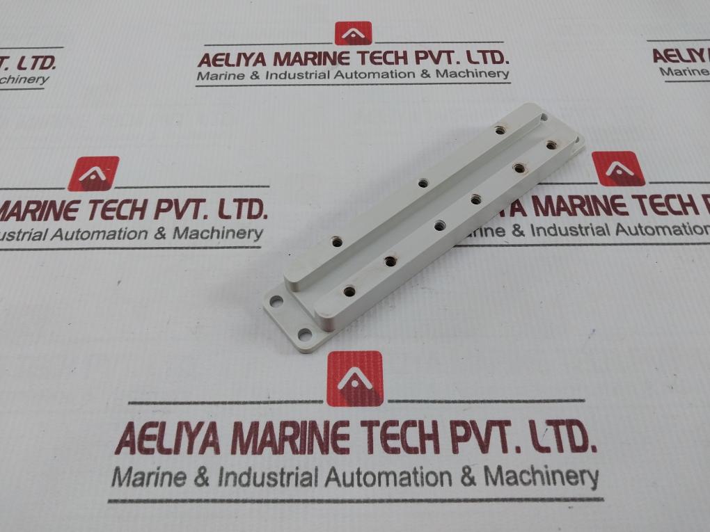 Abb 68741581 Universal Busbar Support