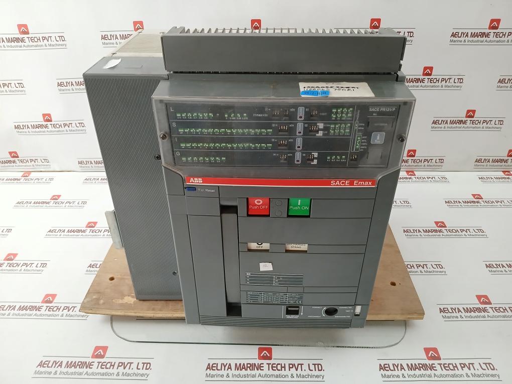 Abb Sace E1N 16 Sace Emax Circuit Breaker 400V Ac 3A Bm46102200 ~50-60 Hz