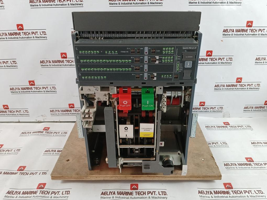 Abb Sace E2S 20 Sace Emax Circuit Breaker 2000A 690V 50/60 Hz Re0558