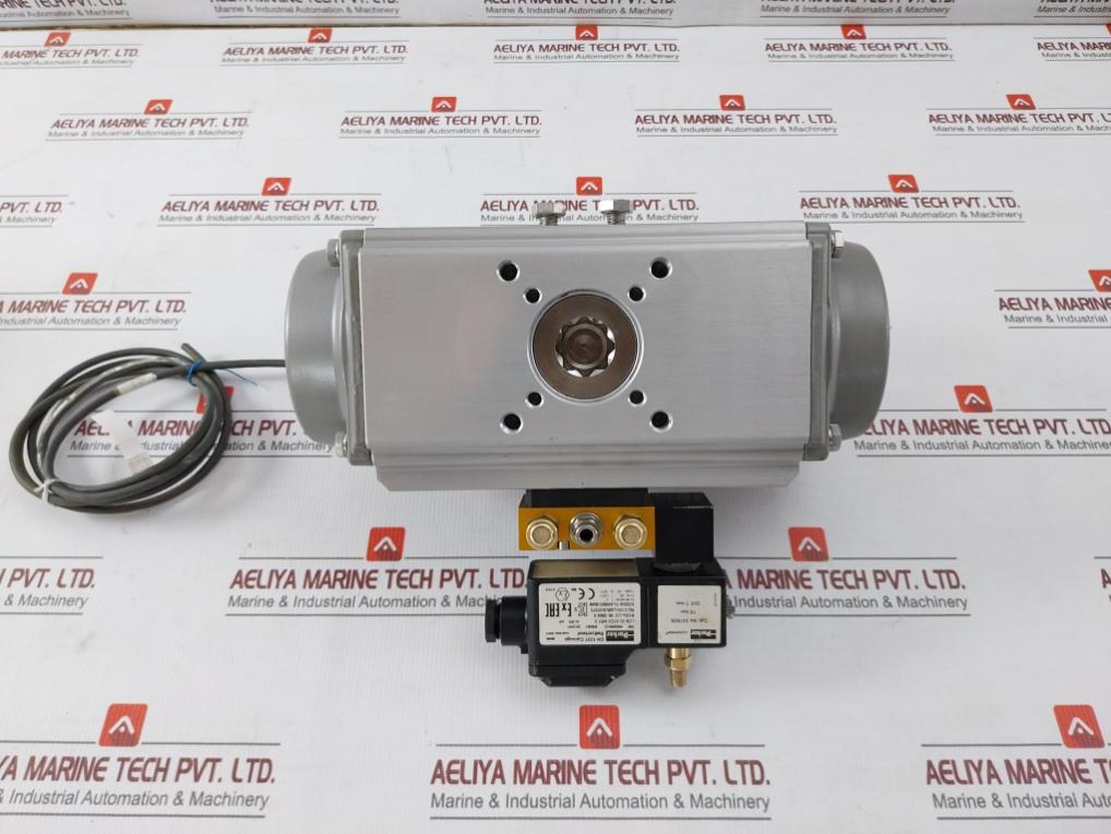 Air Torque Dr00220U Azl Pneumatic Actuator Ncn3-f31-n4-v1-y, 223958