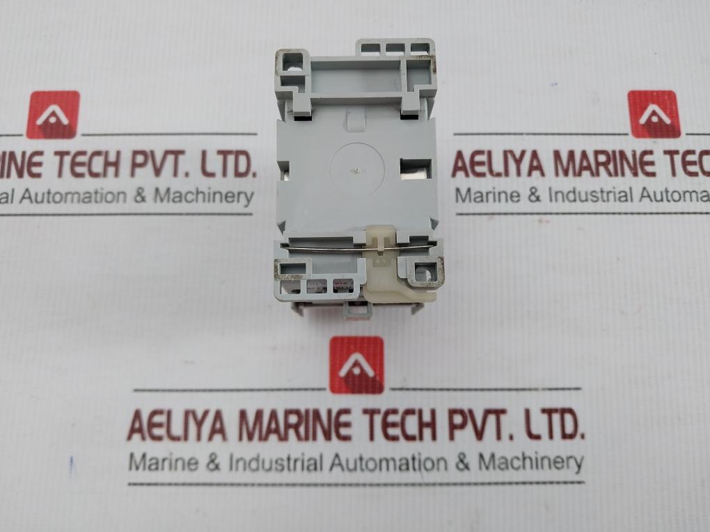 Allen-bradley-Ser-A-600-Vac-20A-50-60Hz-Control-Relay-700-cf220-208892-1