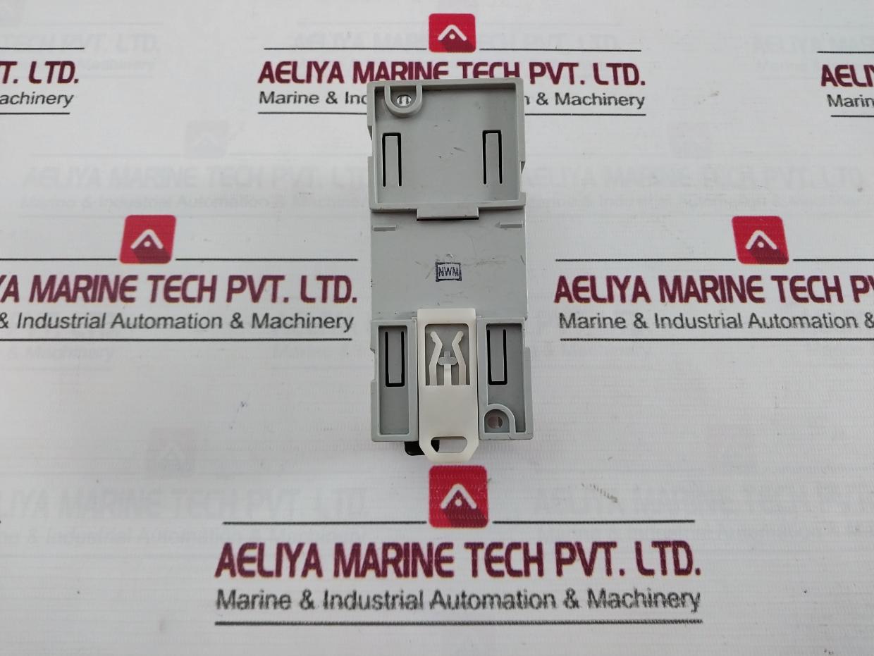 Allen-bradley 1761-net-aic Advanced Interface Converter 24Vdc