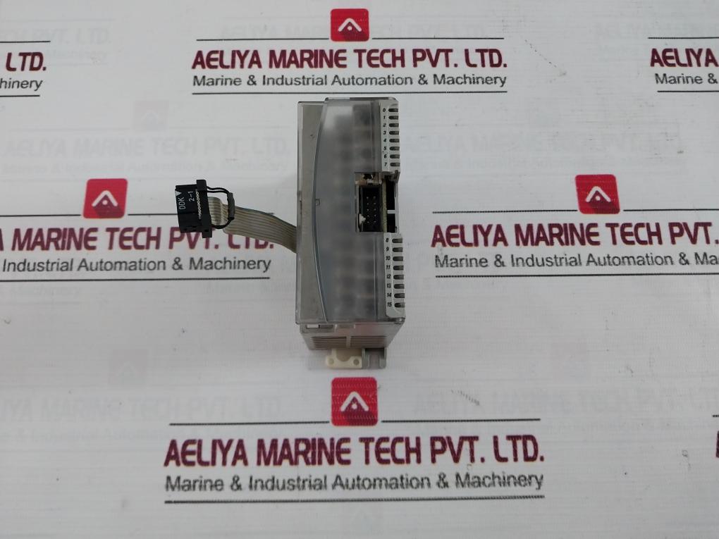 Allen-bradley 1762-ow16 Micrologix Relay Output Module 50/60Hz