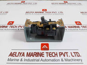 Allen-bradley 600-tax5 Manual Starting Toggle Switch
