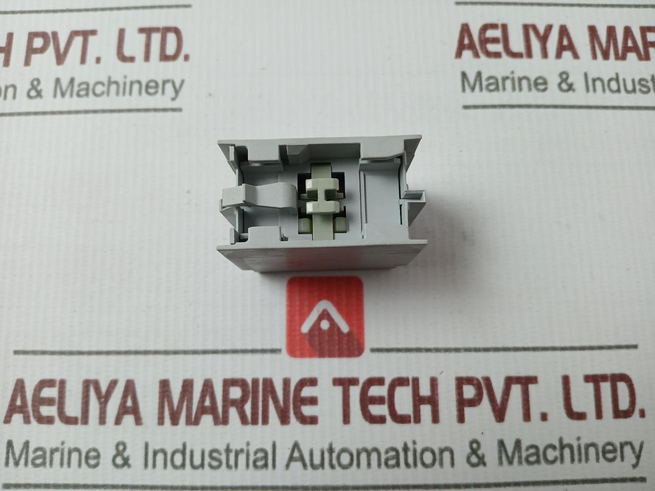 Allen-bradley 100-f Auxiliary Contact Block