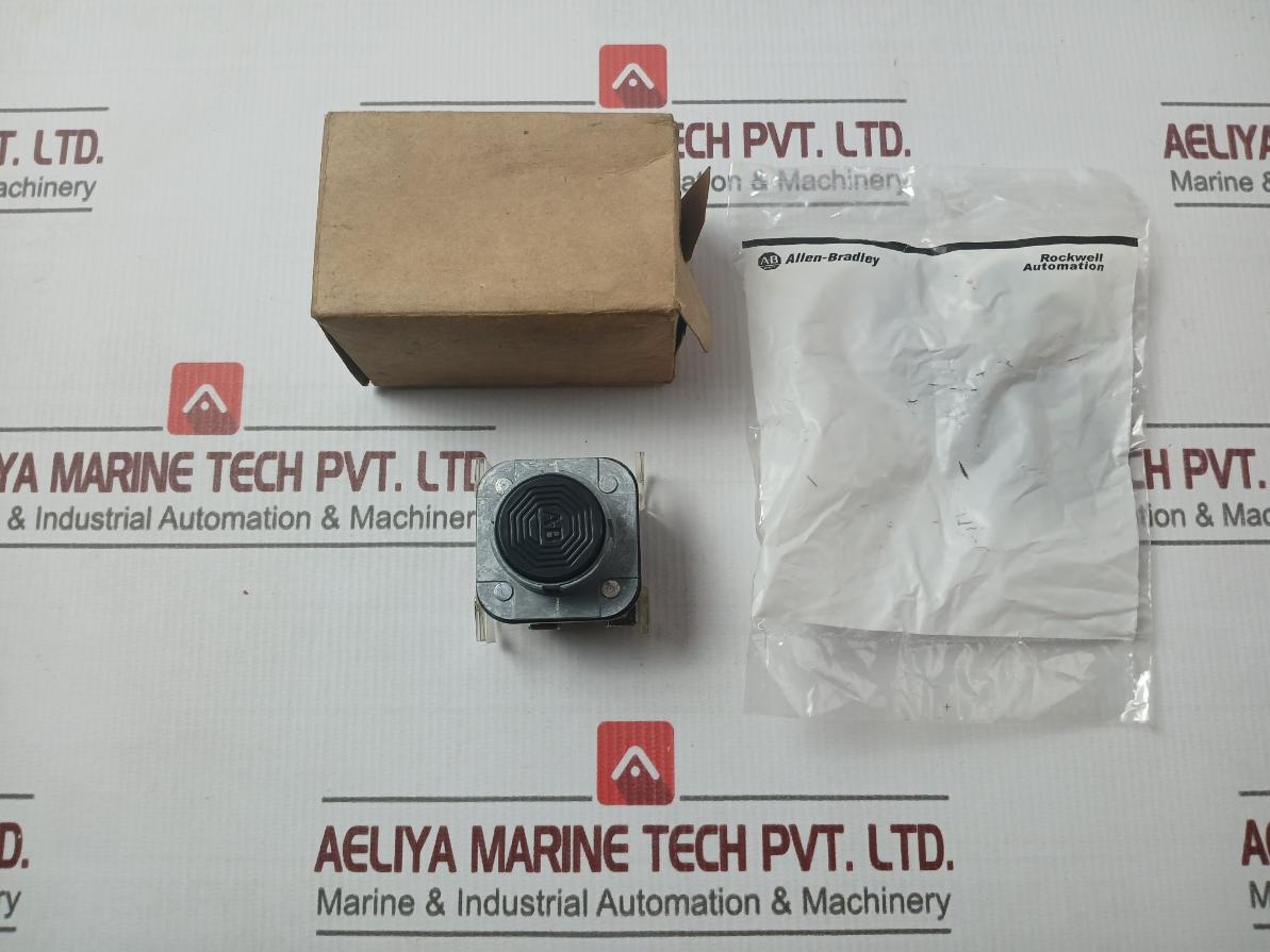 Allen-bradley 800T-a2A2 Push Button Flush Head Black 800Vac