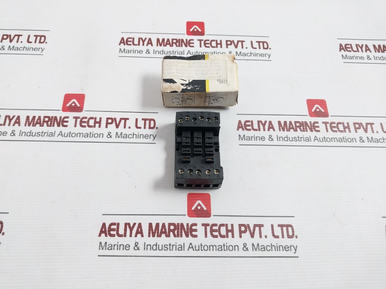 Allen Bradley 700-hn102 Relay Socket 10A 300Vac