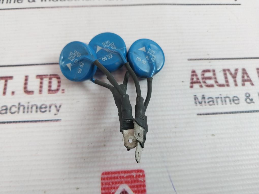 Amcap S20K680 Varistor 50 Gm