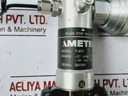 Ametek T-975 Pneumatic Pressure Pump W/ Lpc 10 A Iv Digital Gauge Set