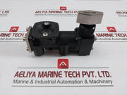 Amot-Pneumatic-Space-Saver-Indicating-Relay-2400m-In-New-6
