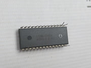 Lot Of 3X Atmel At28C64B Parallel Eeprom 27C512-20 Fa