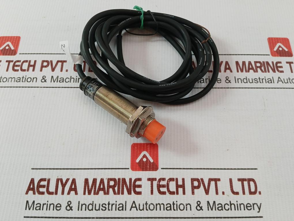 Autonics Inductive Proximity Sensor Meter - 2 Max - 200ma Prl18-8dp