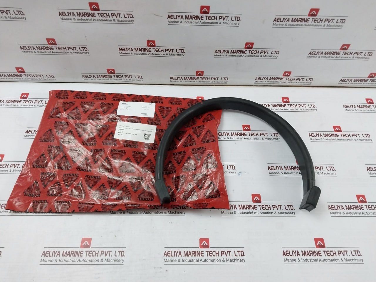Baker Hughes 3135644 Wireline Seal 18-15 Api 18 3/4" 15M Ram Size Rev D1