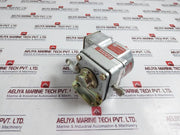 Barksdale Dpd1T-h18 Diaphragm Differential Switch 60 Psi 4.14 Bar