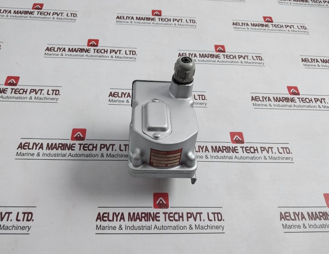 Barksdale D2T-h18 Pressure Switch 4 Bar ~Ac V/A: 480/3