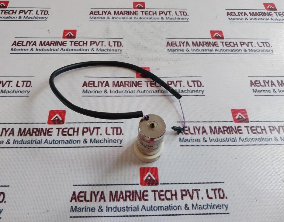 Bio-chem Valve 100T2-s155 Solenoid Valve 24Vdc Used