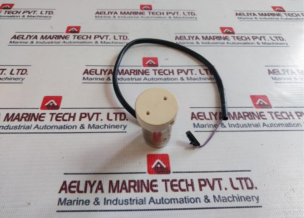 Bio-chem Valve 100T2-s155 Solenoid Valve 24Vdc Used