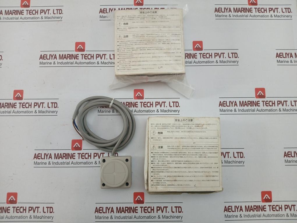Brand In Fuji Electric 10-30vdc Proximity Switch Pe-B30db/147 -  410 Gm