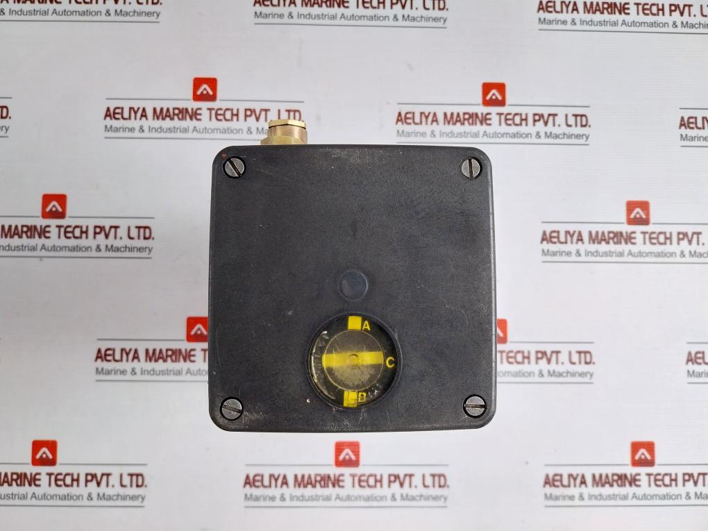 Rotary Actuator 110v 60hz By Burkert 3001-0-B-0-A 000