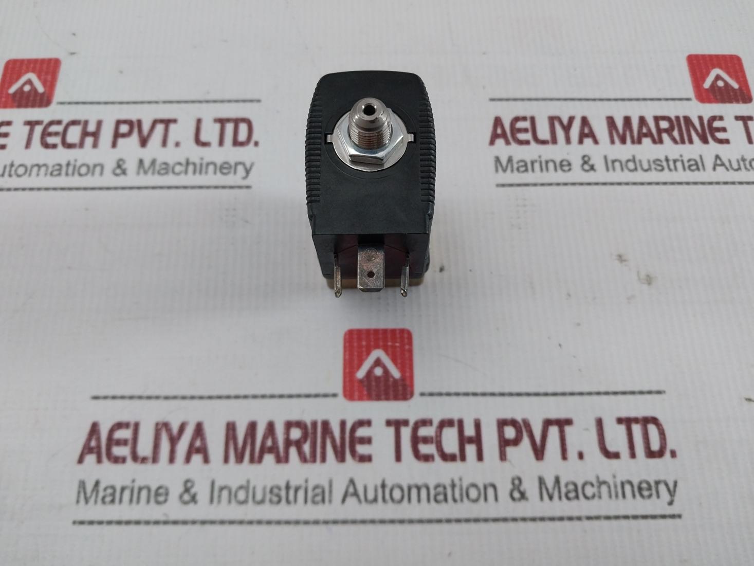 Burkert 6014 Plunger Valve 3/2-way Direct-acting