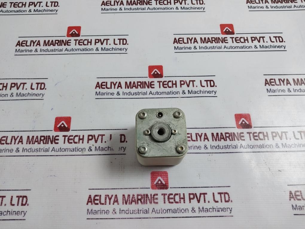 Bussman 170M4417 High Speed Square Body Fuse 700A