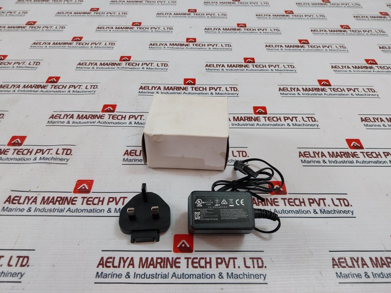 Bw Honeywell Ads-6Ae-06 06030E Switching Adapter 100-240V 50/60Hz