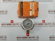 By Daito Bt Pressure Gauge -30 To 300 In Hg Psi/-76 To 20 Cm Hg Kgf/Cm2 In Used
