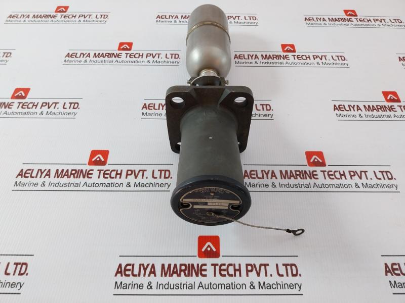 By Mobrey Magnetic Level Switch S01d/F83 - 2.120 Kg