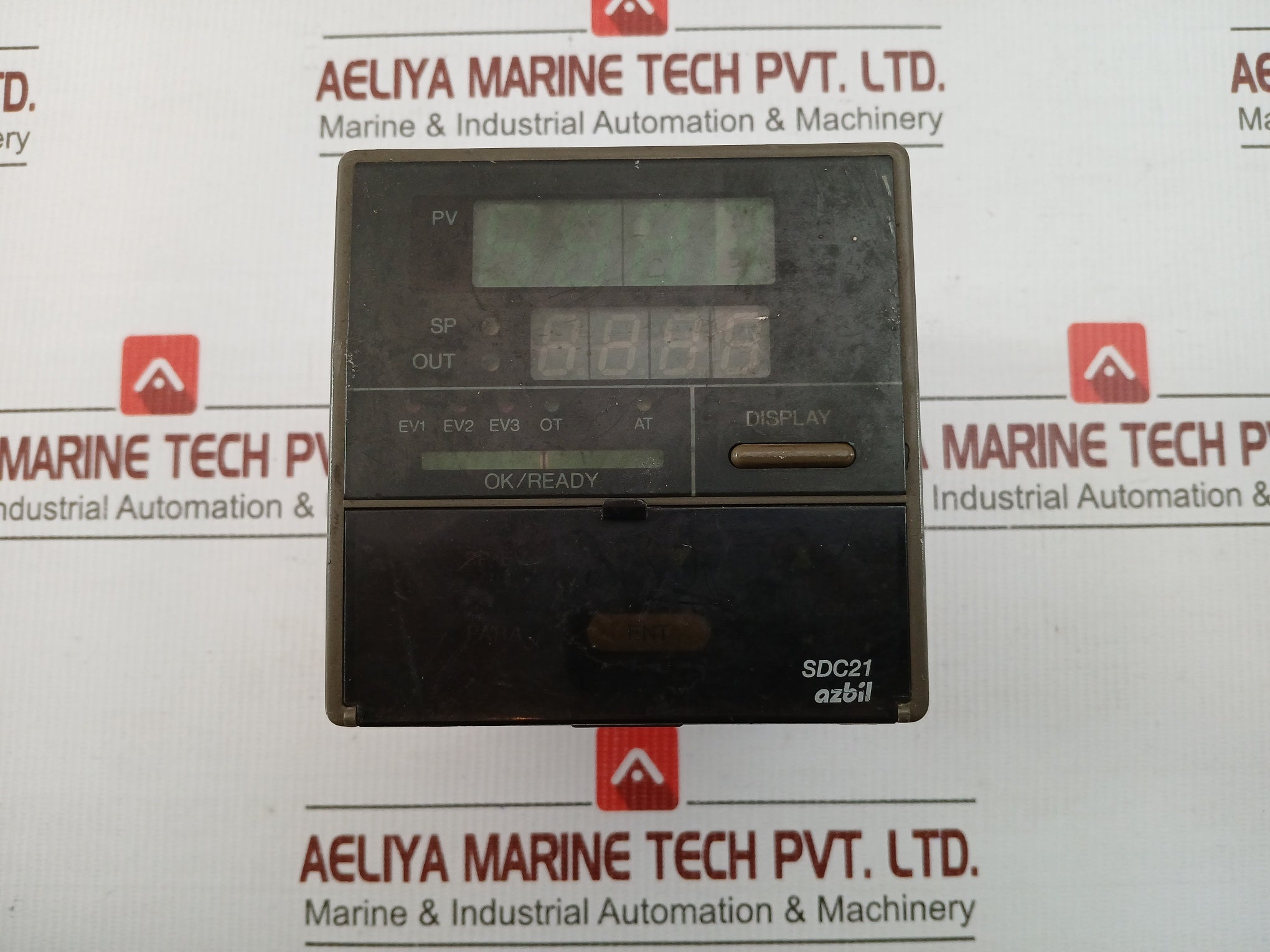 By Yamatake Sdc21 Digital Temperature Controller 100-240vac Yamatake