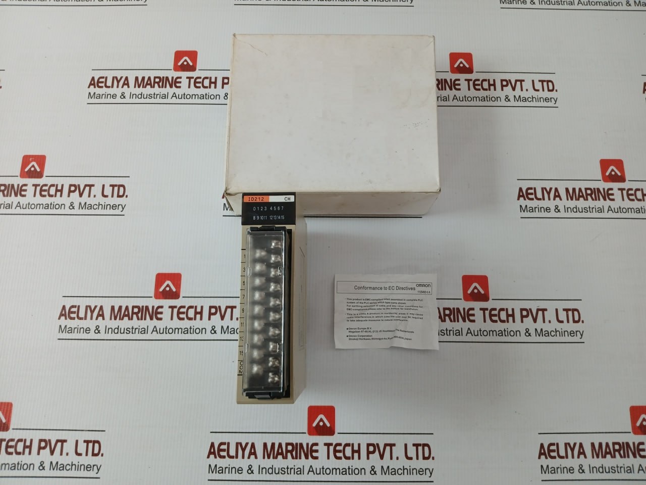 C200h-Id212 I/O Module 24vdc 7ma Discrete By Omron