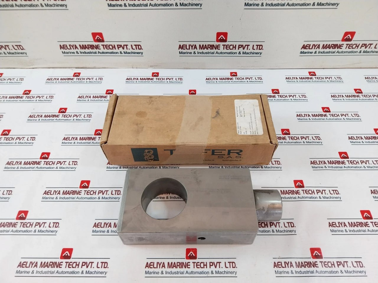 Cameron 140342-01-71-03 Gate Valve 15K Pressure Rating, 3 1/16