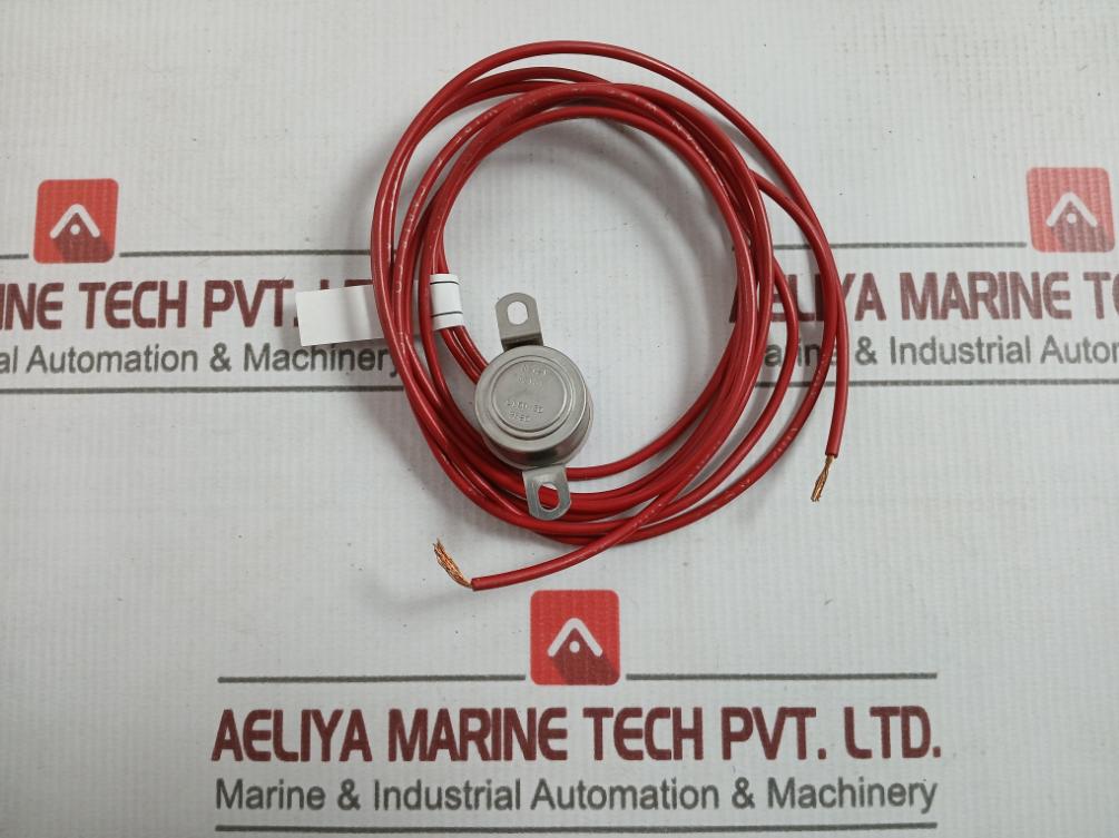 Carrier Transicold 66U1 6912 1 Thermostat Switch 37T21 1 Meter